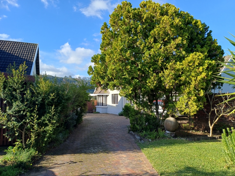 3 Bedroom Property for Sale in The Island Western Cape